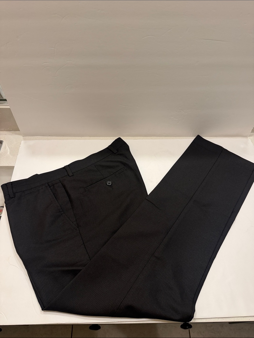 Perry Ellis Men's Black Pinstripe Dress Pants